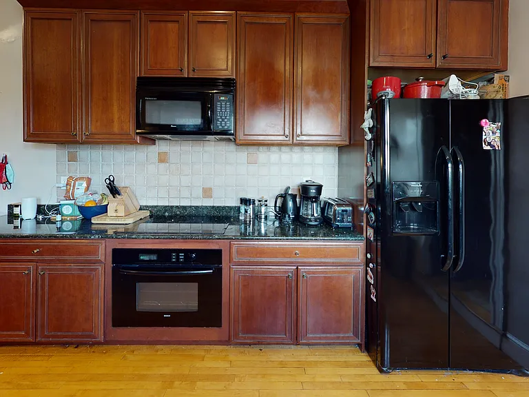 1109 Boylston St #17 — Photo 3