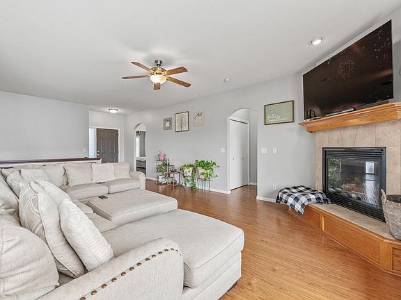 4th image of 3708 N Pepper Ridge St