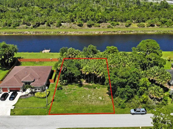 2465 SW Galiano Road, Port St Lucie, FL 34953