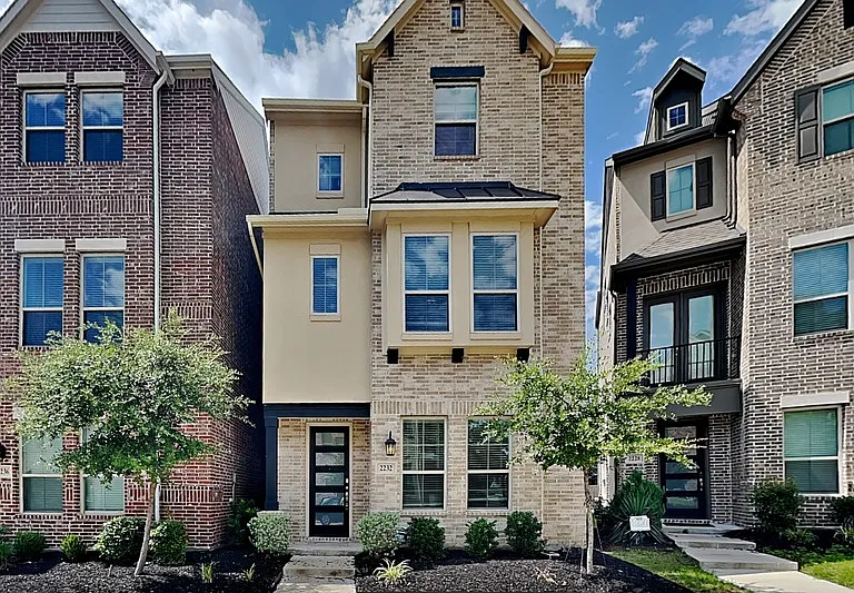 2232 Palomino St — Photo 1