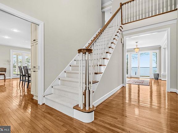 5th image of 1325 Liverpool Point Rd