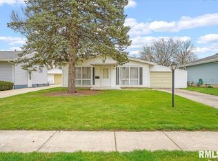 2106 N 23rd St, Springfield, IL 62702