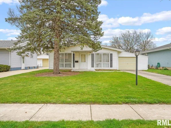 2106 N 23rd St, Springfield, IL 62702