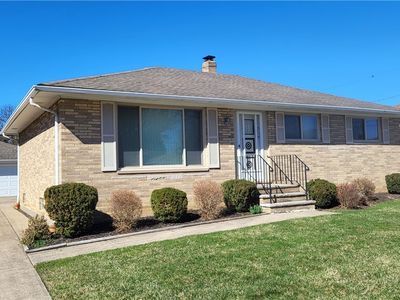 4736 Deborah Lynn Dr, Brooklyn, OH, 44144