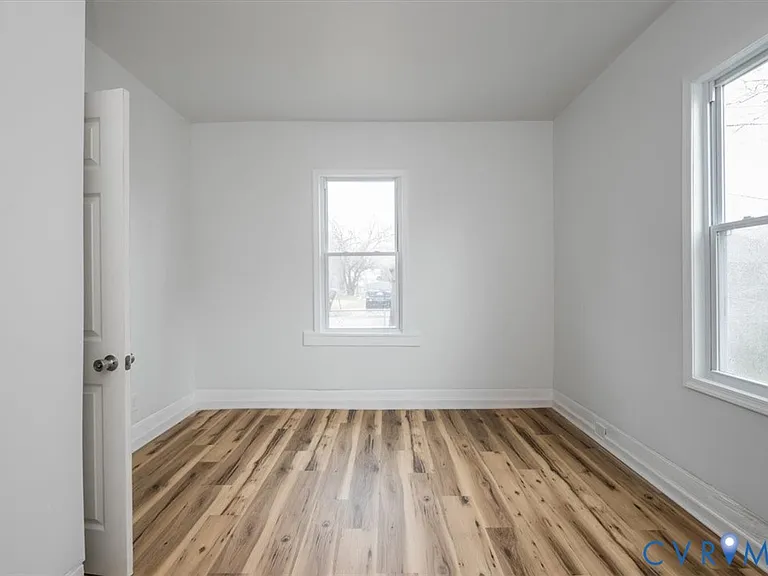 2726 Alexander Ave — Photo 12