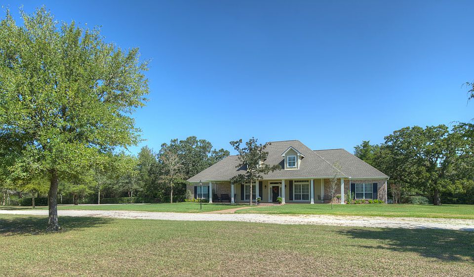 1st image of 9505 12th Oaks