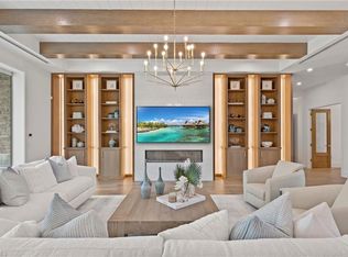570 HARBOUR DR, NAPLES, FL 34103