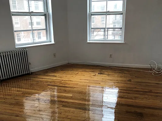 Rented by J M Weber Real Estate Inc | media 52