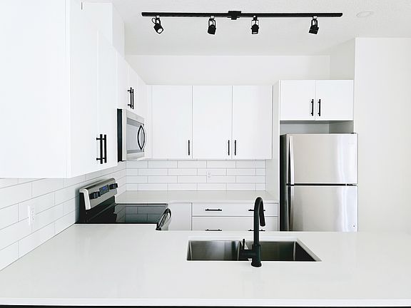 3rd image of 9207 117th Ave NW