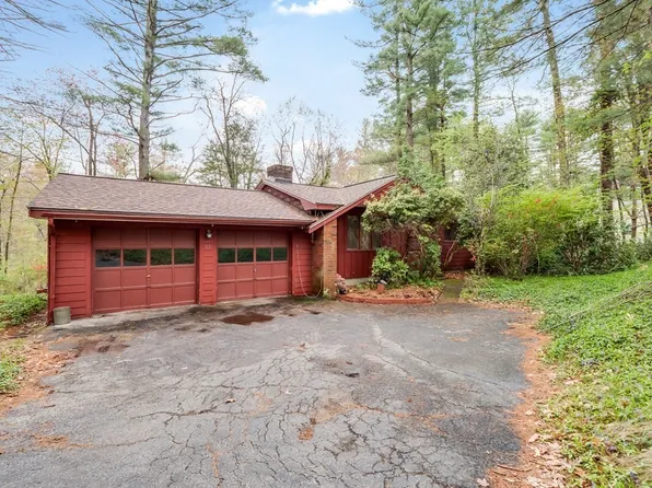 88 Tadmuck Rd, Westford, MA 01886