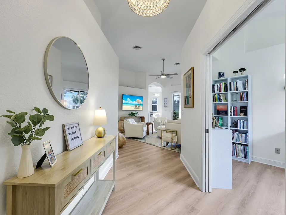 8058 Tauren Ct