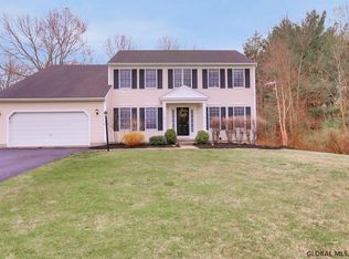 49 Ivywood Dr, Selkirk, NY 12158