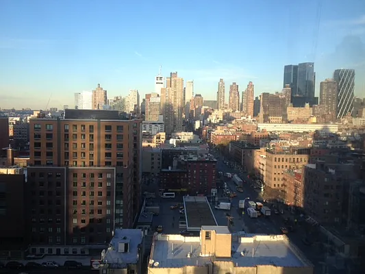 Rented by Fischer Group Realty, LLC | media 15