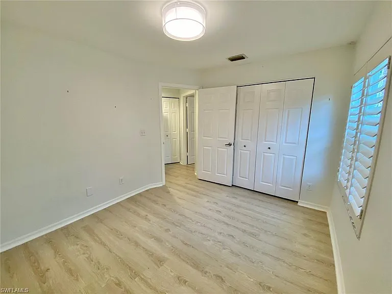 1096 Woodshire Ln #C212 — Photo 18