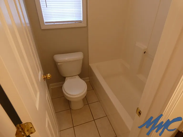 8001 Minehead Dr — Photo 22