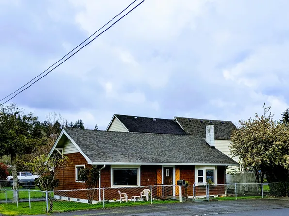 409 Roosevelt St, Hoquiam, WA 98550