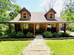 820 Pump Station Rd SE, Sugar Grove, OH 43155