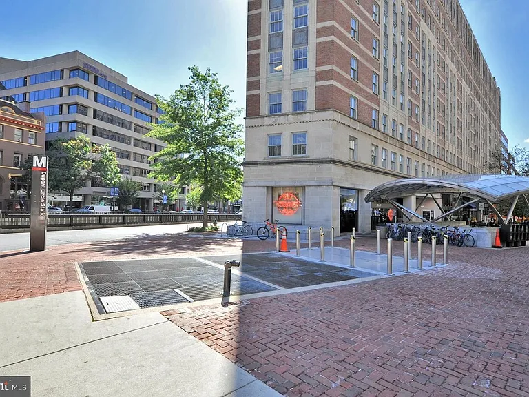 2100 Newport Pl NW #3 — Photo 16
