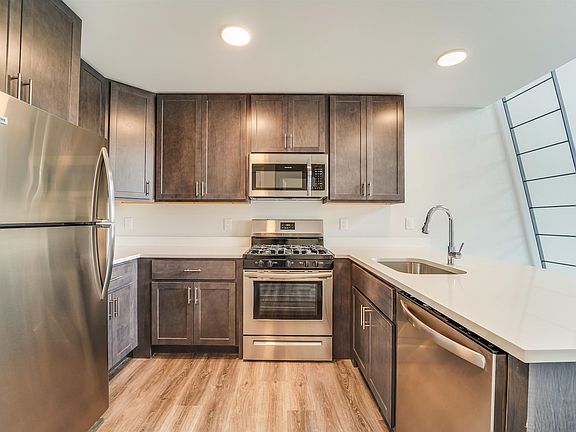2nd image of 660 Grand St APT 305