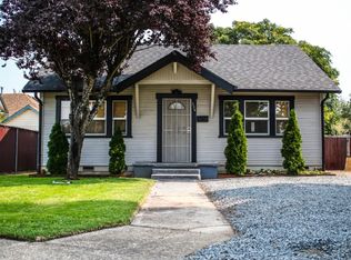 534 S 6th St, Cottage Grove, OR 97424