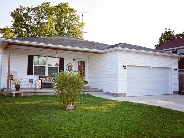 1507 12th St, Bedford, IN 47421
