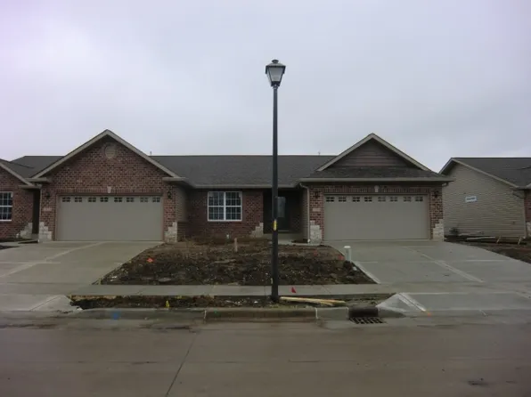 5803 Executive Plaza Dr #5803, Fairview Heights, IL 62208