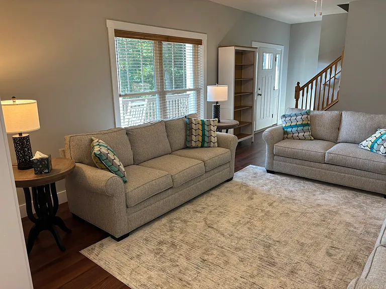 180 Ellerslie Acre #180 — Photo 3