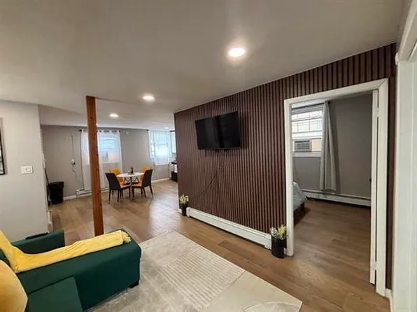 6119 Jefferson Street image 6 of 14