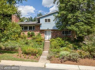 6307 Phyllis Ln, Bethesda, MD 20817