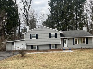 93 Humiston Cir, Thomaston, CT 06787