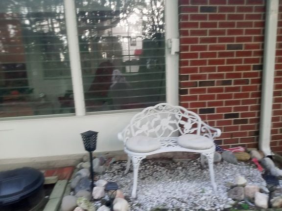 5th image of 882 Balmoral Ct