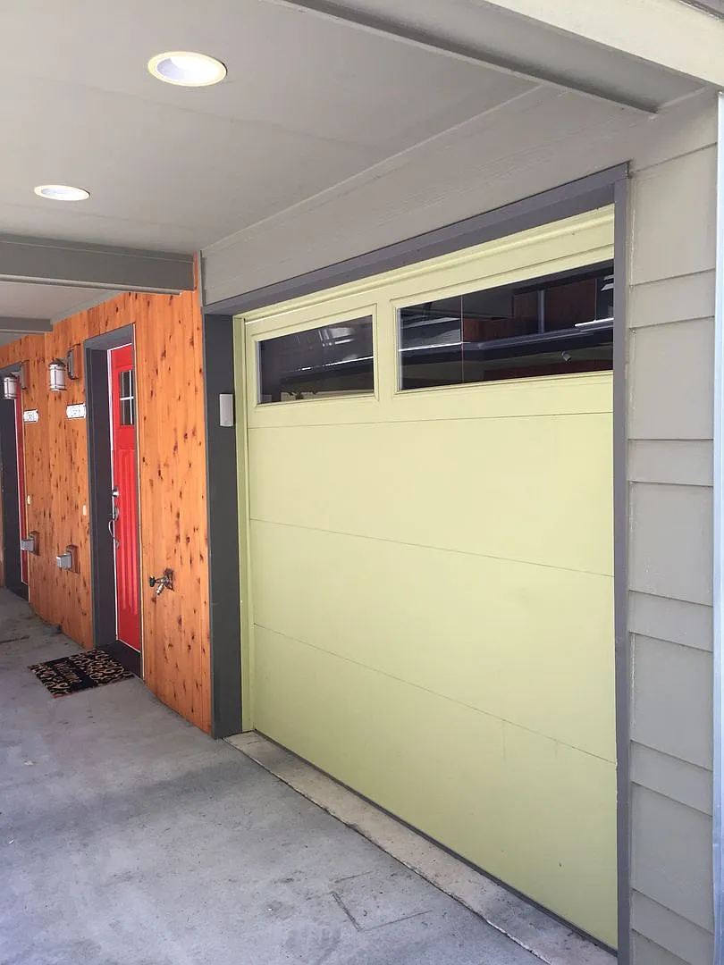 Nice 2-bed, 2.5-bath townhouse in Seattle for rent! — Photo 2
