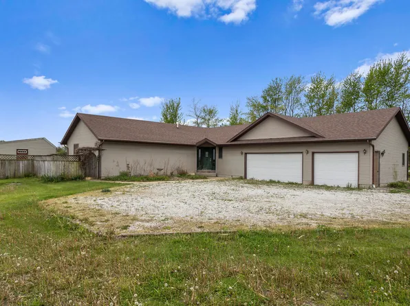 558 County Road 1000 E, Tolono, IL 61880