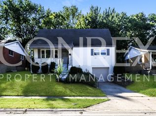 353 Robben Ln, Cincinnati, OH 45238