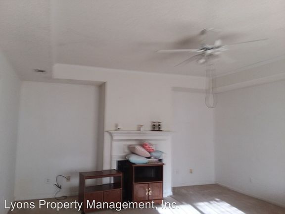 3rd image of 5121 Big Buck Cir