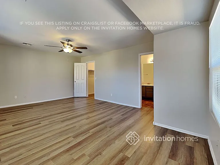 11226 W Garfield St — Photo 12