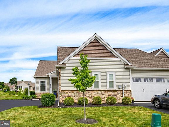 4th image of 361 Meadow Rose Dr