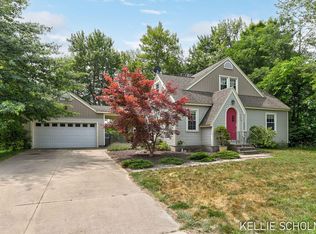 17680 N Shore Rd, Spring Lake, MI 49456