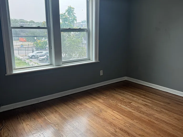 8209 S Evans Ave #2 — Photo 2