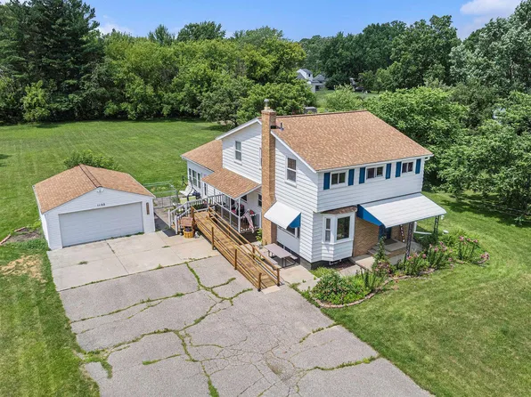 1122 Glendale Ave, Burton, MI 48509