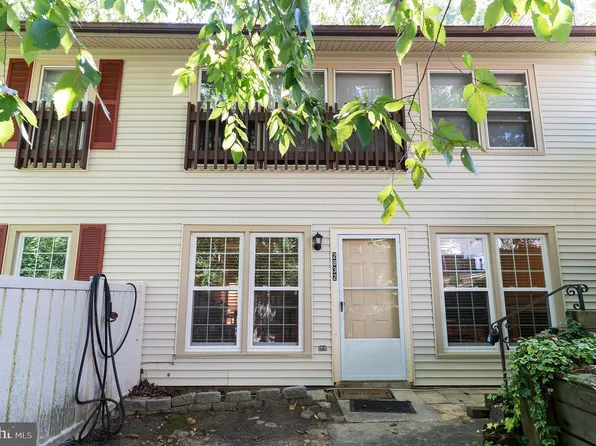 2832 Chablis Cir #9, Woodbridge, VA 22192