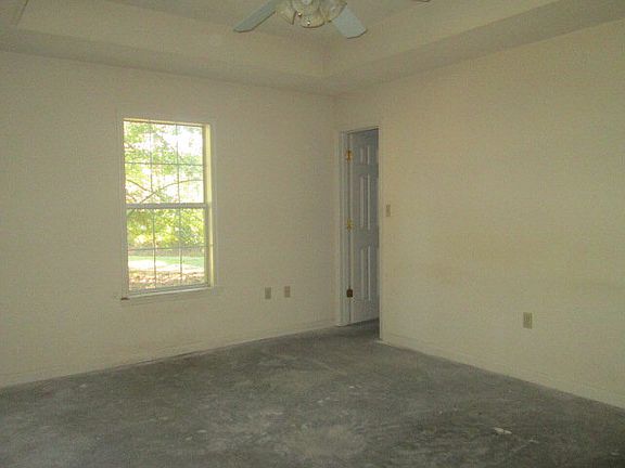 5th image of 2234 Pin Oak Cir