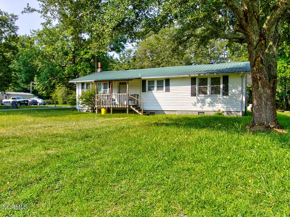 216 S College Street, Atkinson, NC 28421 Zillow