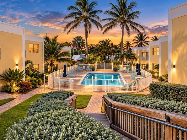 3541 NE Ocean Boulevard NE #15, Jensen Beach, FL 34957