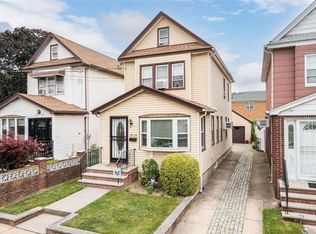 2029 147th St, Whitestone, NY 11357