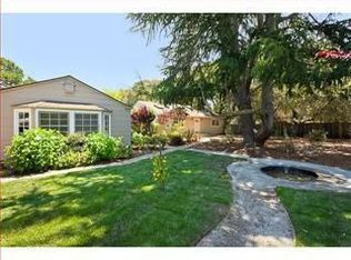 210 Menlo Oaks Dr, Menlo Park, CA 94025