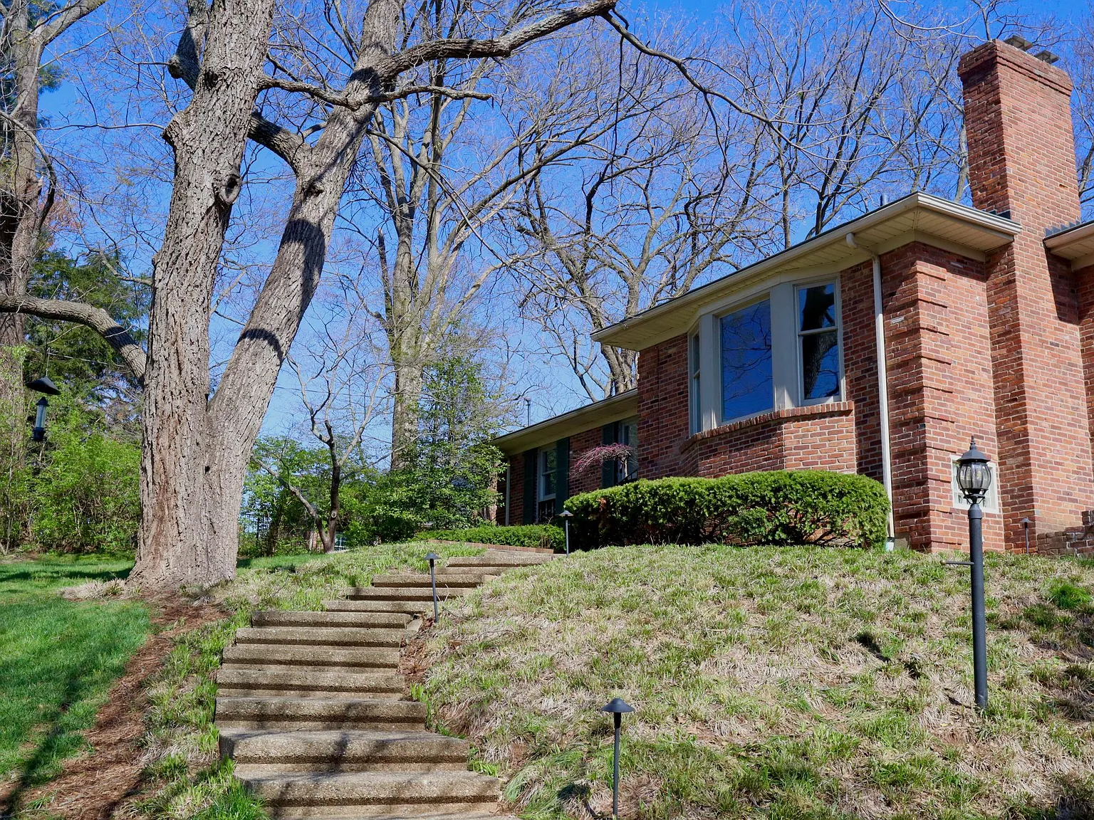 3 bed, 1756 sqft, $3,250 — Photo 2