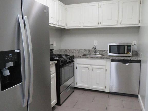 5th image of 4403 Romlon St APT 304