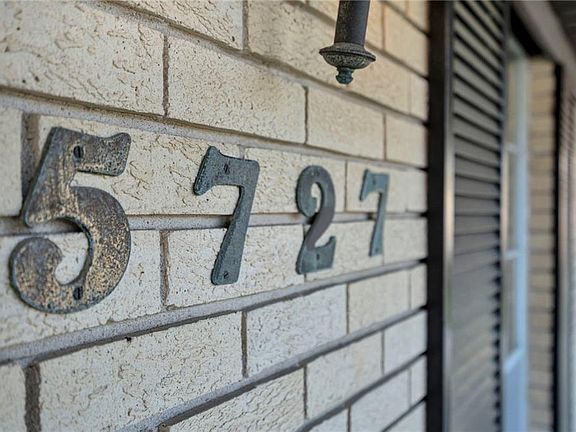 5th image of 5727 Oxford Pl