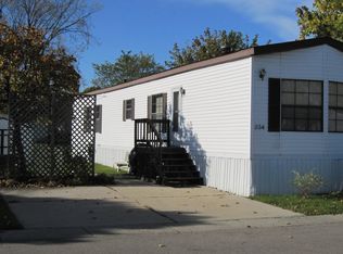 234 Jacqualyn Dr, Lapeer, MI 48446